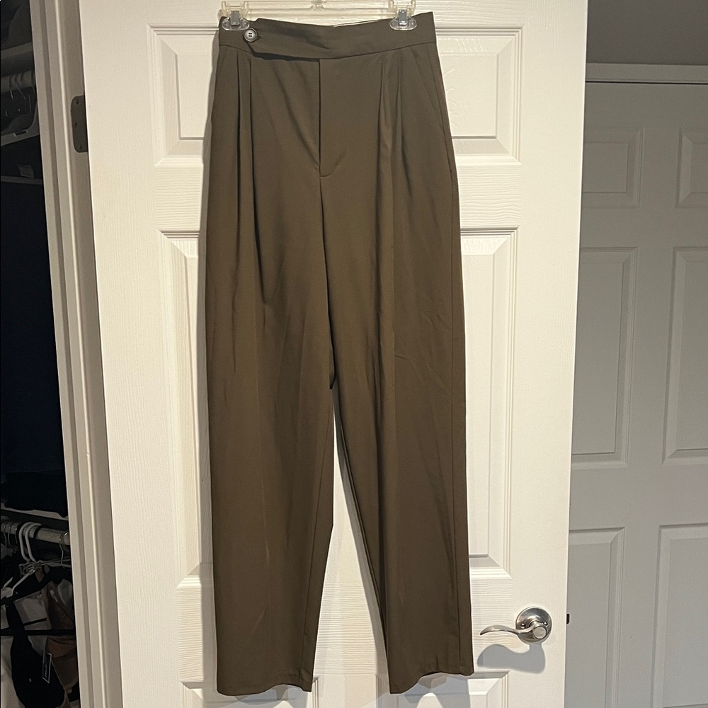 Zara Khaki Women's Trousers